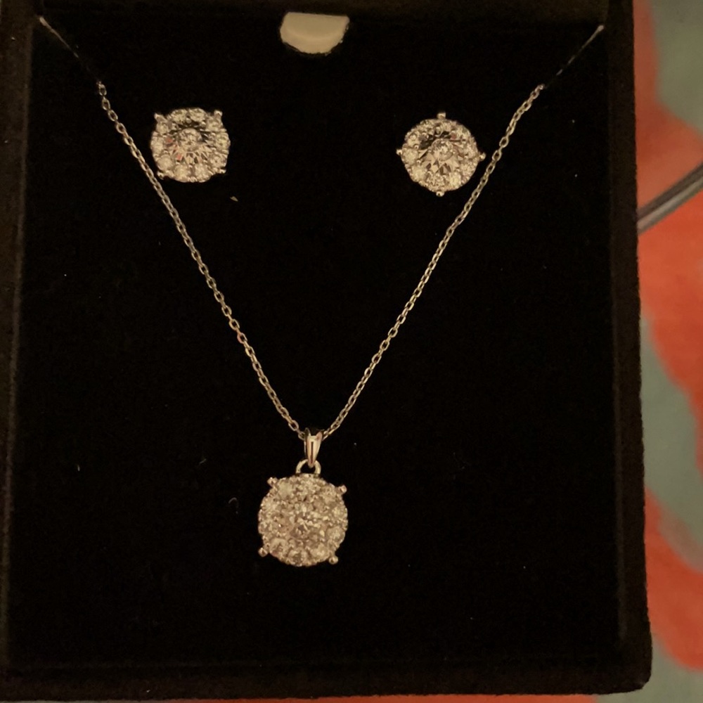 Diamond necklace and earrings